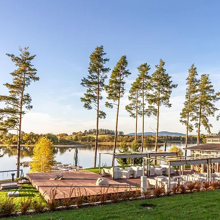 Holiday Lakeside Village 28 - - Sauna By Interhome * Frymburk